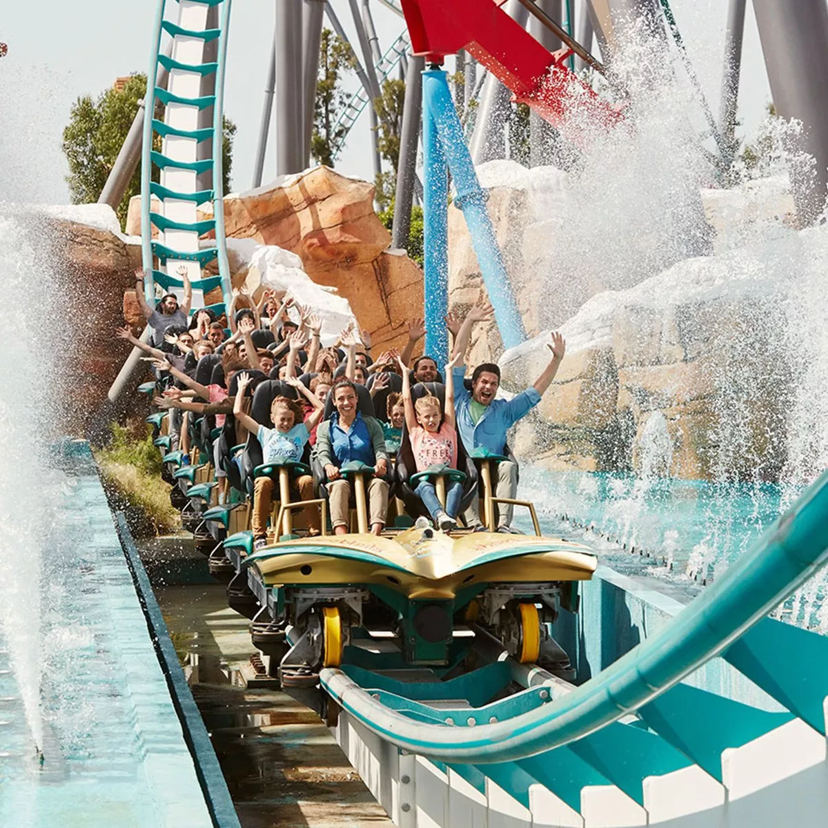 1473-pack-hotel-portaventura1